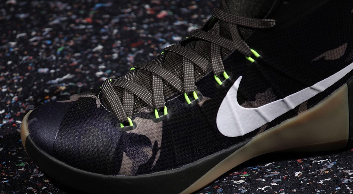 Hyperdunk hotsell 2015 camouflage